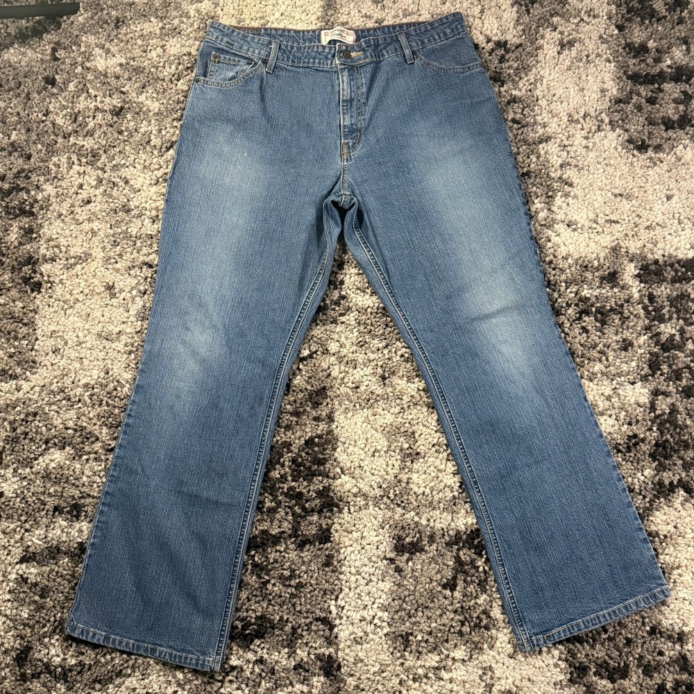 Levi Strauss Signature Womens 18M Stretch Mid Rise Bootcut Jeans Medium Wash